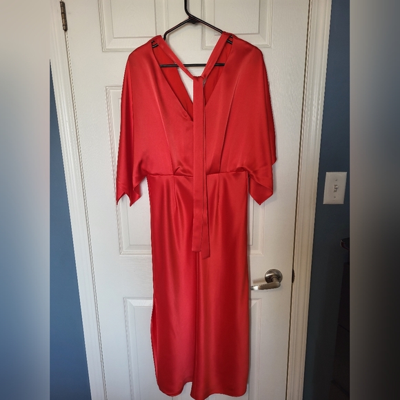 HUGO BOSS Satin V-Neck Dress With Back-Neck Tie Detail, Size 4, Colour: Red - Picture 4 of 6